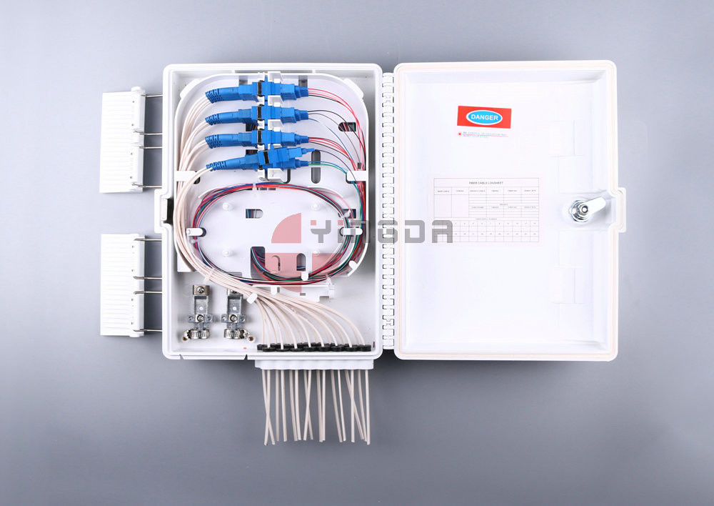 16 Port Fiber Optic Termination Box FDB0216G White with SC/APC PLC splitter