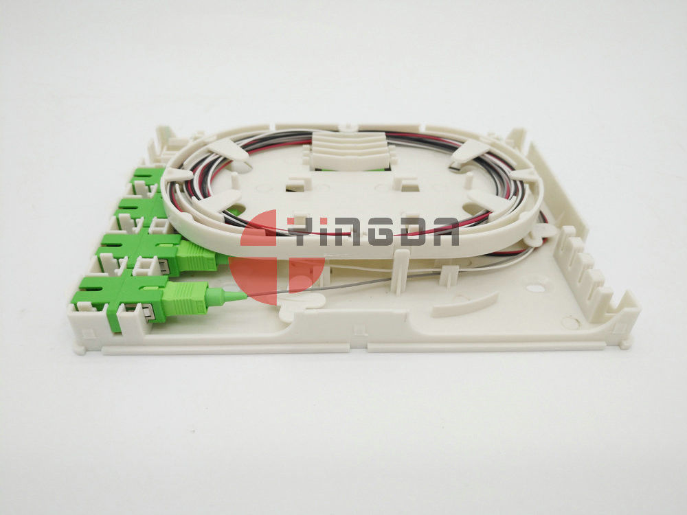 Indoor 4 Cores FTTH Fiber Optic Termination Box for SC/APC Adapter