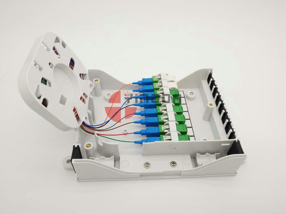 NAP Indoor Fiber Optic Termination Box with 1x8 Splitter White FTTH SC