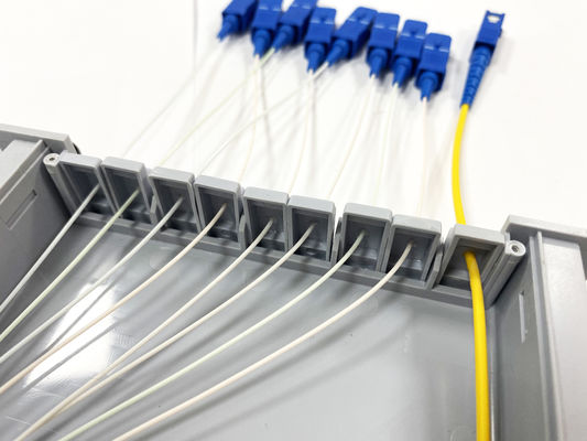Ftth 1x8 SC UPC plug-in PLC Splitter for FTTX and PON Networks